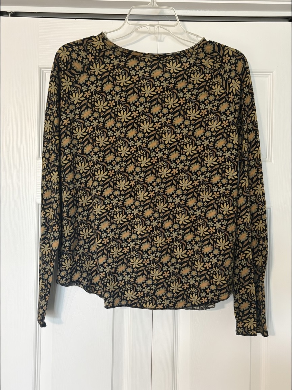 NATURAL LIFE Life Lily long sleeve tee shirt featuring daisy print - Picture 3 of 4